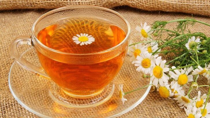 Kamamila decoction zerbikalaren osteokondrosiaren tratamendurako erremedio herrikoia da